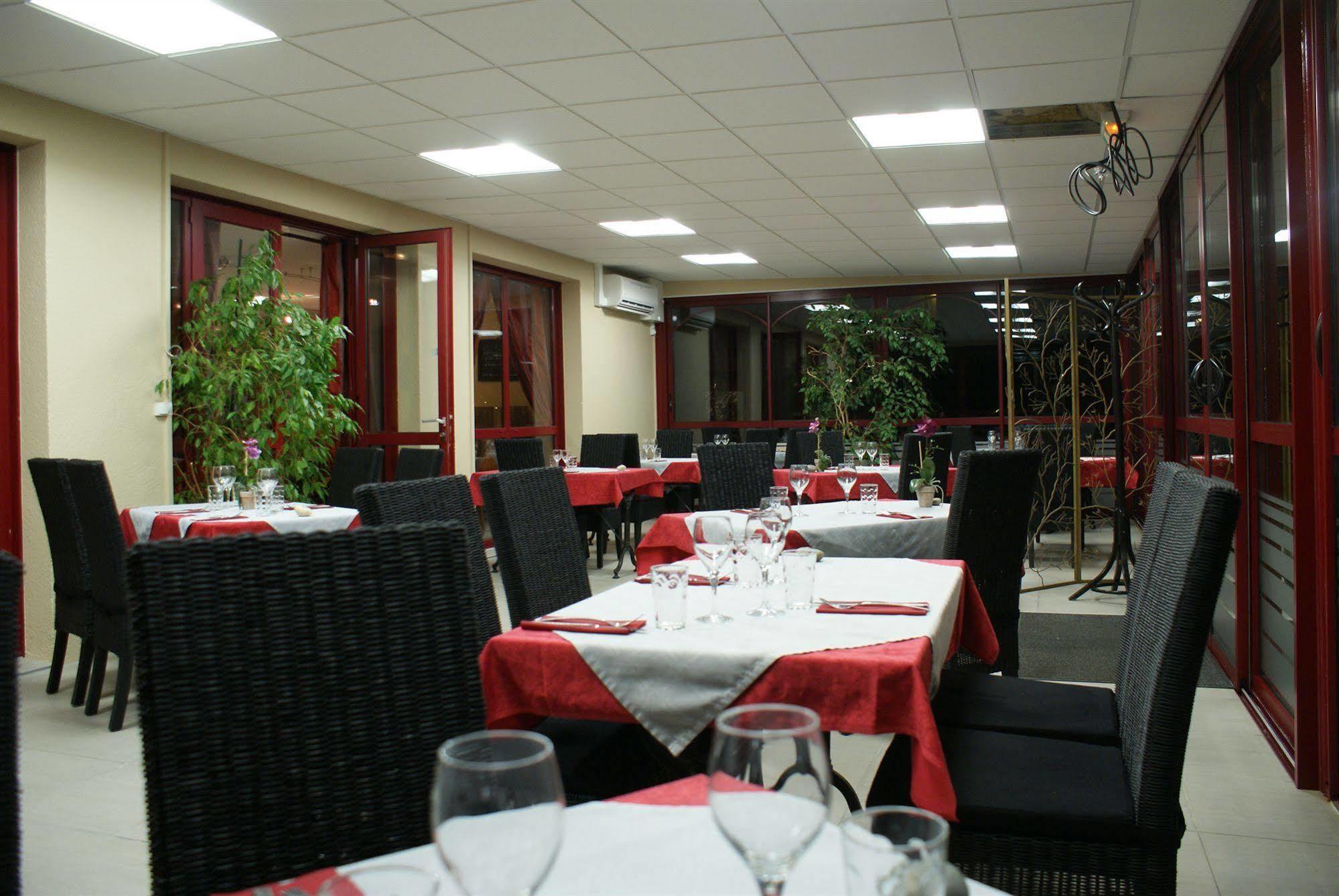 Hotel Du Parc Limoges & Restaurant "Le Temps D'Une Pause" Eksteriør bilde